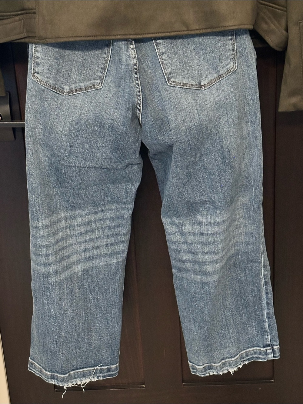 Judy Blue Washed Blue Cropped Wide-Leg Jeans - Picture 2 of 8